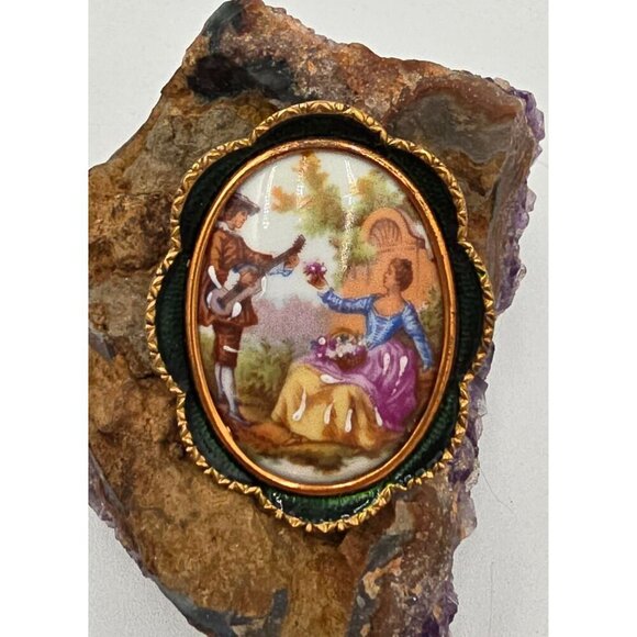 Thomas L Mott Jewelry - Vintage Thomas L Mott Hand Painted Porcelain Enamel Pendant/Brooch Romantic